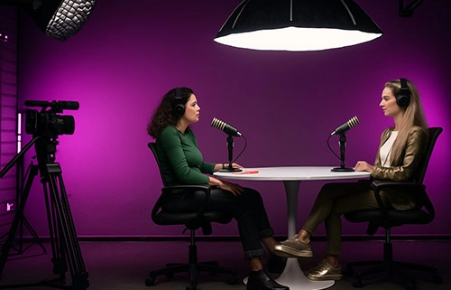 Grabación de video podcast en estudio profesional en Santiago de Chile